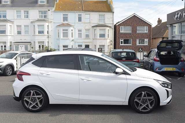 Hyundai i20 1.0T GDi Premium 5dr DCT